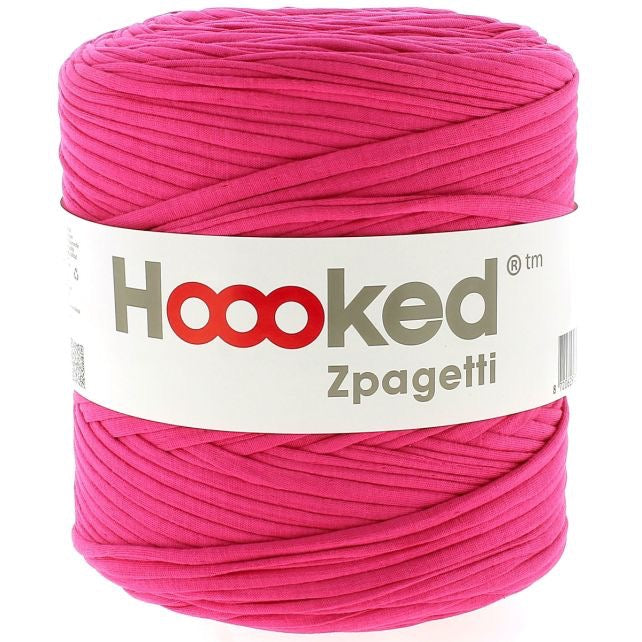 Hooked 700g T-shirt yarn